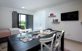 Cute And Cosy Studio Millennial 520